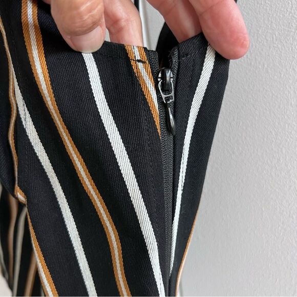 NWT LIONESS Odette Onyx Stripe Top Sz XS - Picture 14 of 15